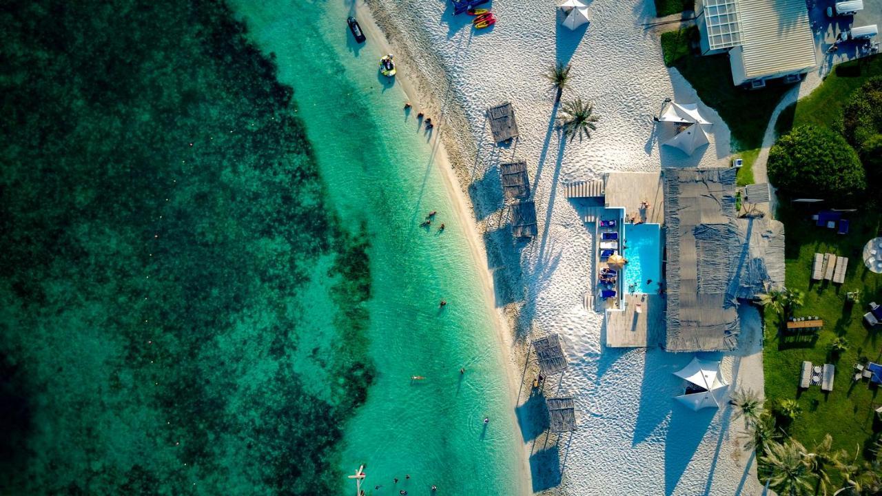 Nurai Island, Saadiyat Abu Dhabi Exterior foto Aerial view of the beach